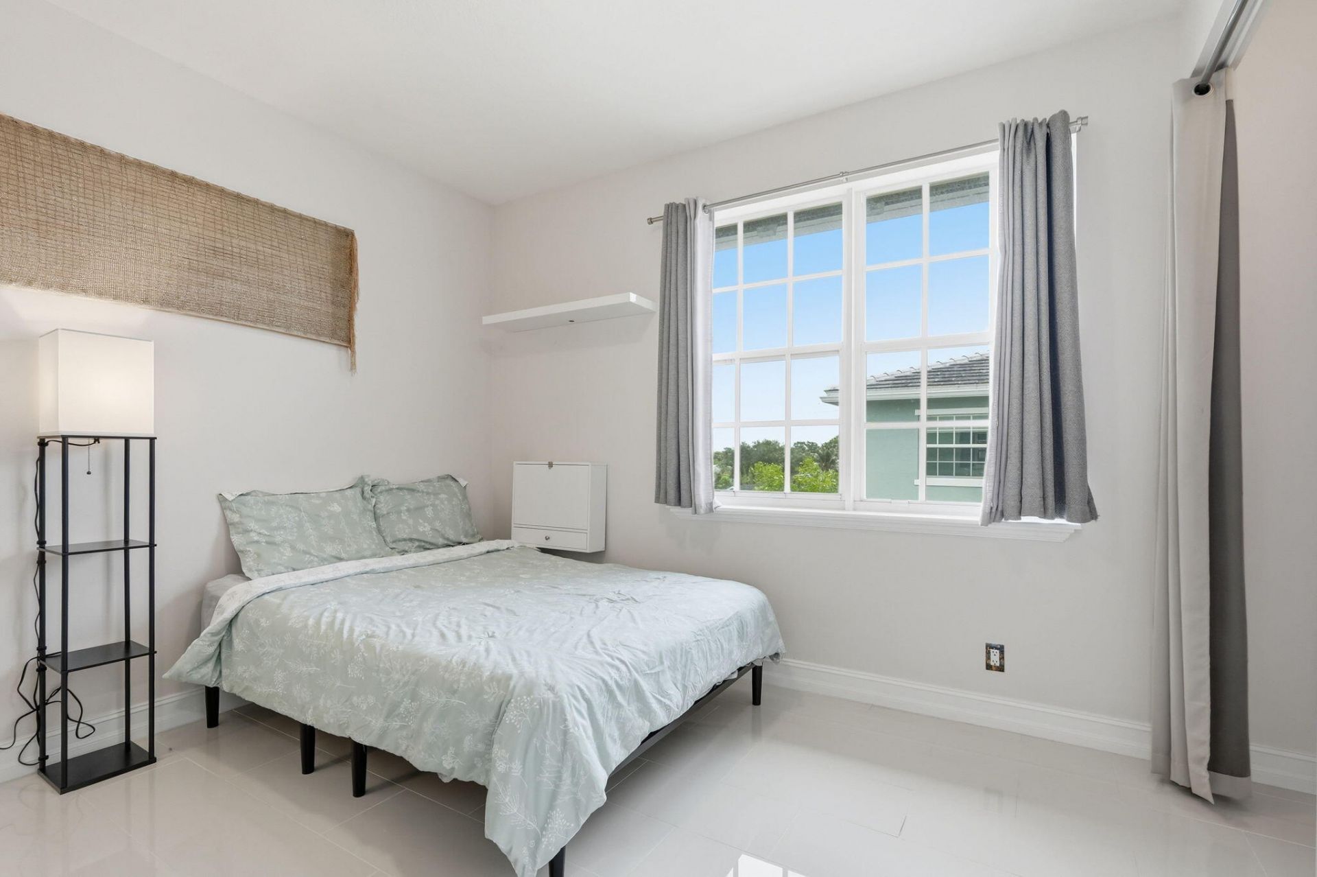 310 N Dixie Highway, Unit 104, Lake Worth Beach, FL 33460 Photo