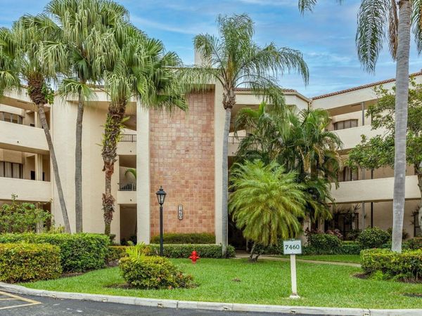 7460 La Paz Boulevard, Boca Raton, FL 33433