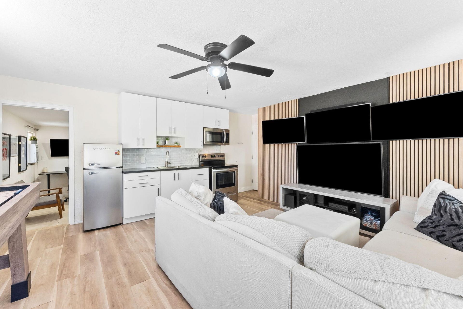 829 NE 17th Street, Fort Lauderdale, FL 33305 Photo