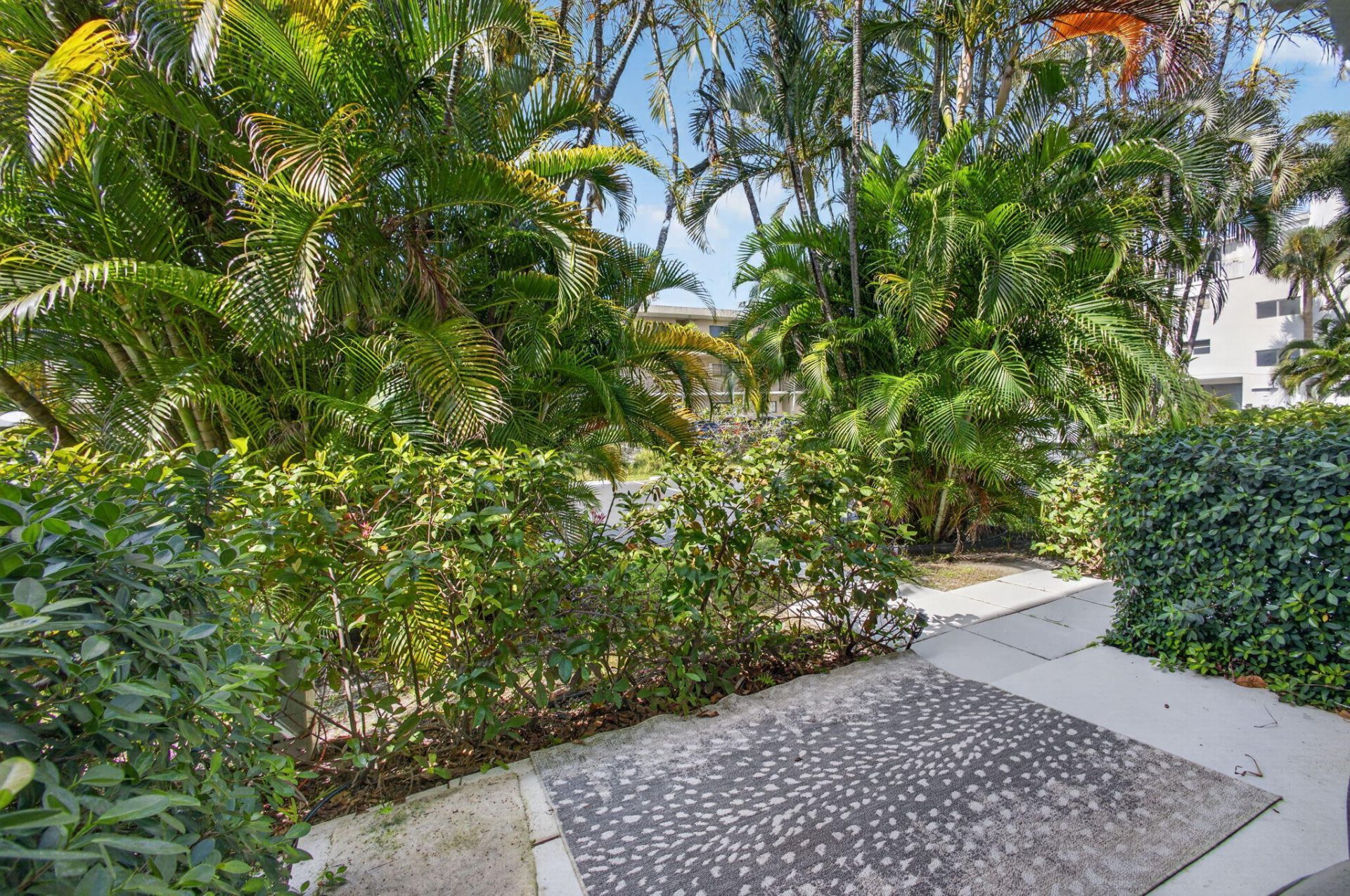 4001 S Ocean Boulevard, Unit 111, Palm Beach, FL 33480 Photo