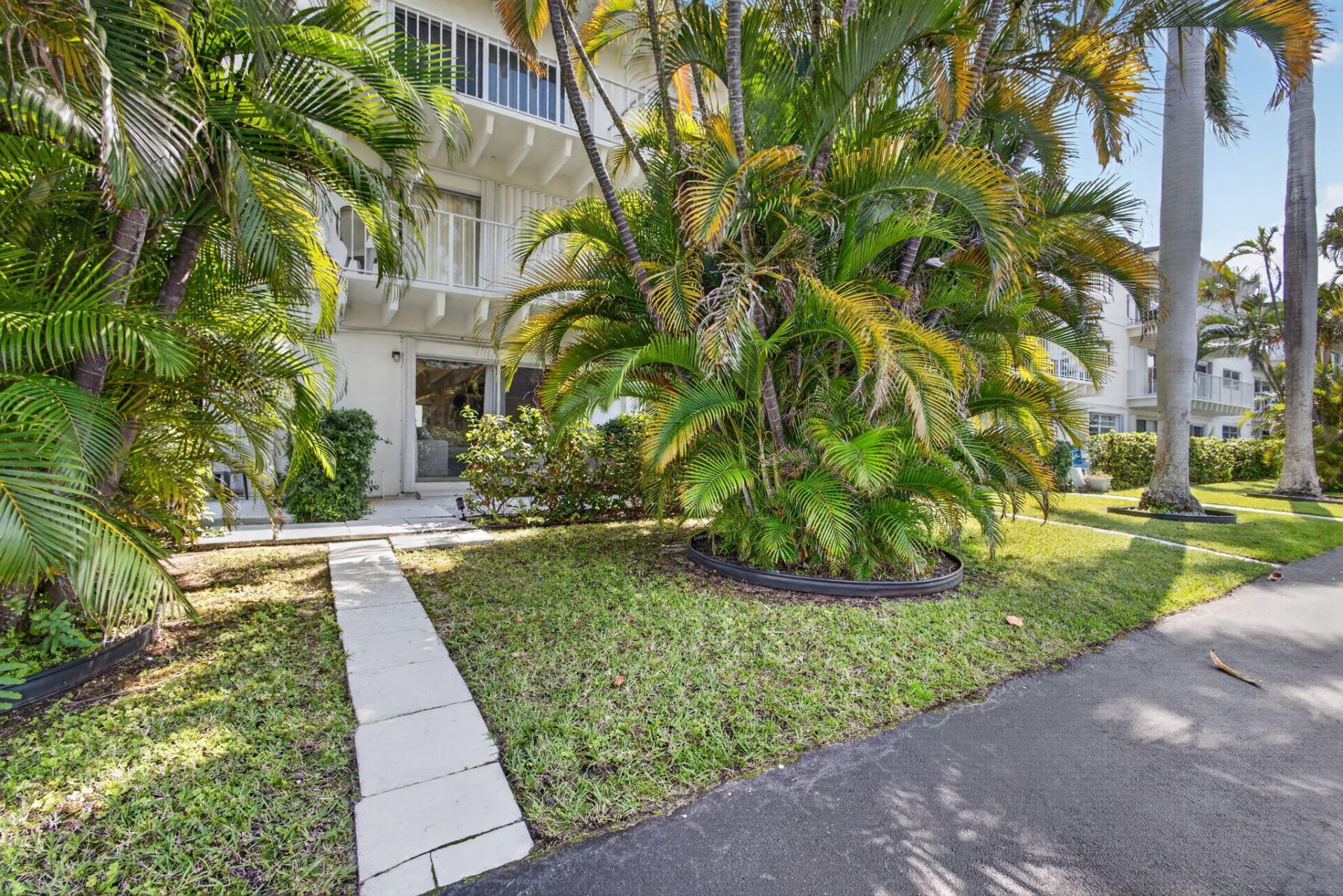 4001 S Ocean Boulevard, Unit 111, Palm Beach, FL 33480 Photo