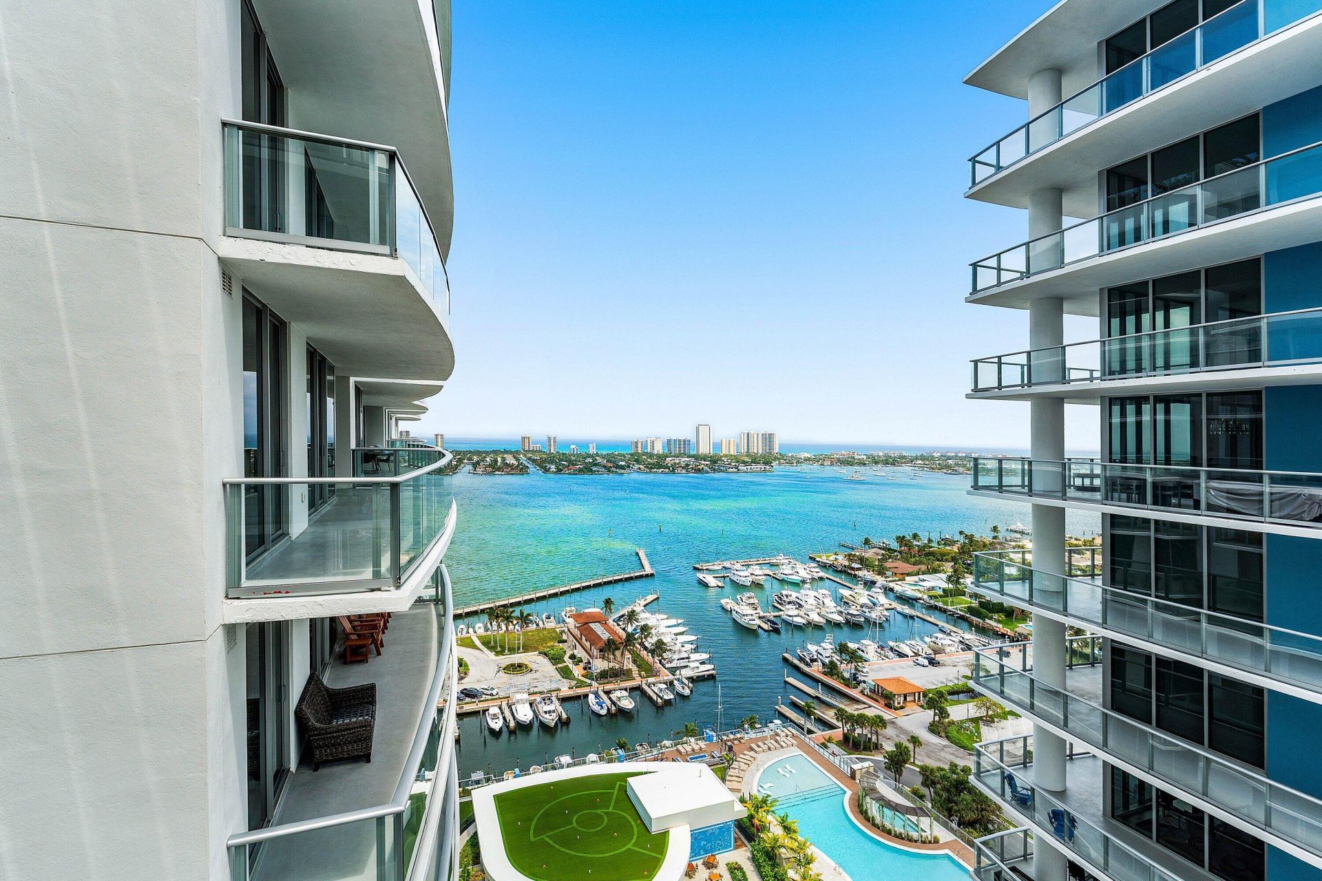 220 Lake Shore Drive, Unit 2123, Lake Park, FL 33403 Photo