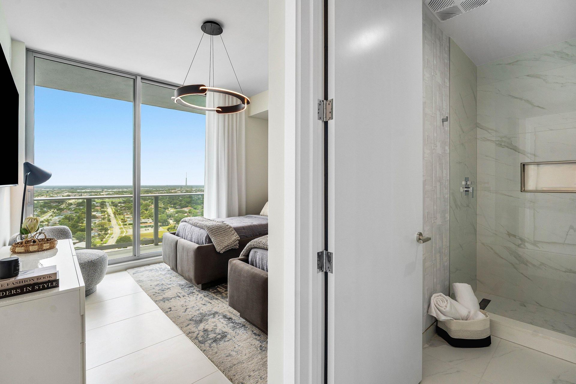 220 Lake Shore Drive, Unit 2123, Lake Park, FL 33403 Photo