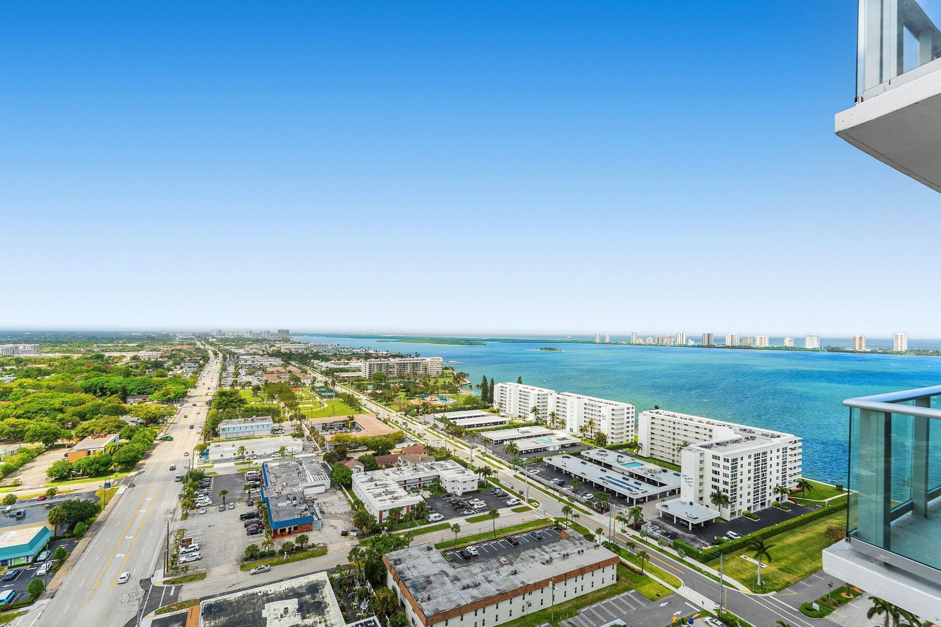 220 Lake Shore Drive, Unit 2123, Lake Park, FL 33403 Photo