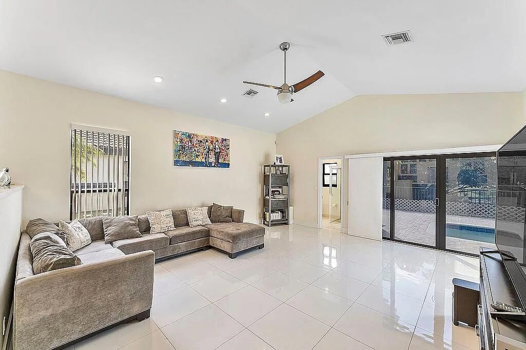 4551 NW 26th, Boca Raton, FL 33434 Photo