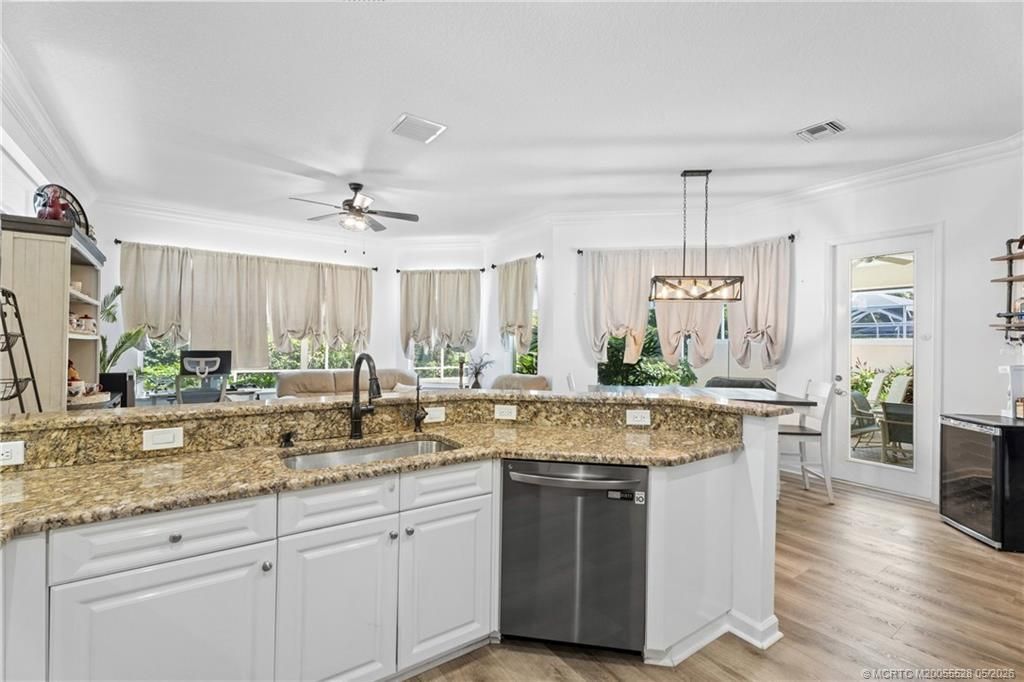 4317 SE Coventry Lane, Stuart, FL 34997 Photo