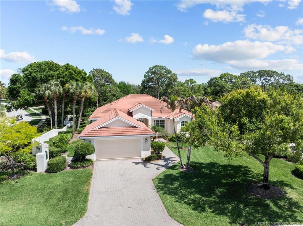 4317 SE Coventry Lane, Stuart, FL 34997 Photo