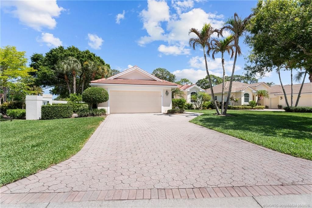 4317 SE Coventry Lane, Stuart, FL 34997 Photo