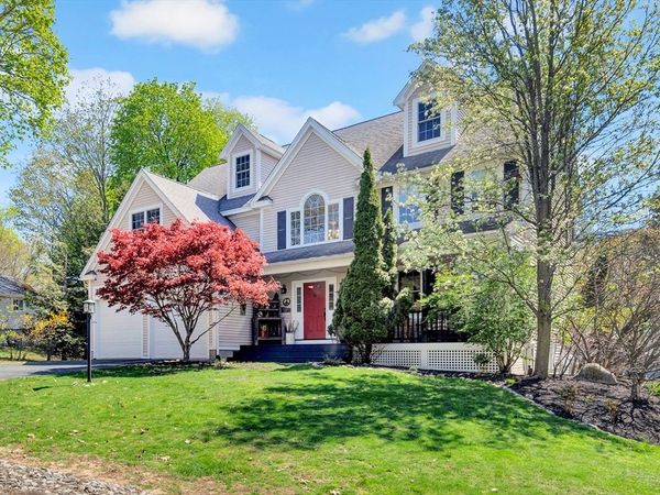 11 Rockland Avenue, Arlington, MA 02474