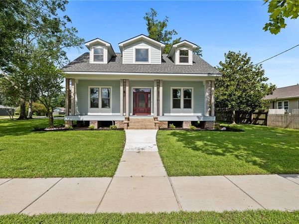 163 S 7TH Street , Ponchatoula, LA 70454