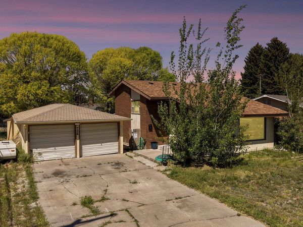 724 Fairmont St, Burley, ID 83318