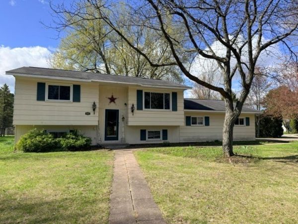 3513 HONEYSUCKLE LANE, Wausau, WI 54401