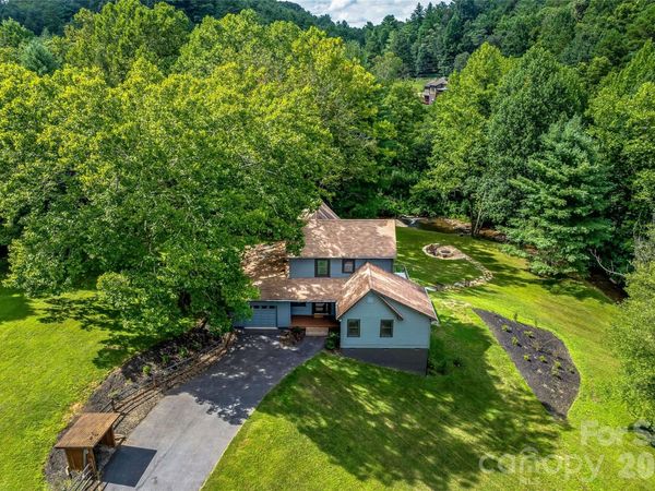 48 Merrell Road, Leicester, NC 28748