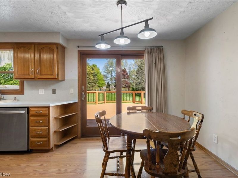 11074 Sagebrush Avenue NE, Uniontown, OH 44685 Photo 12