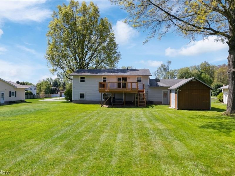 11074 Sagebrush Avenue NE, Uniontown, OH 44685 Photo 6