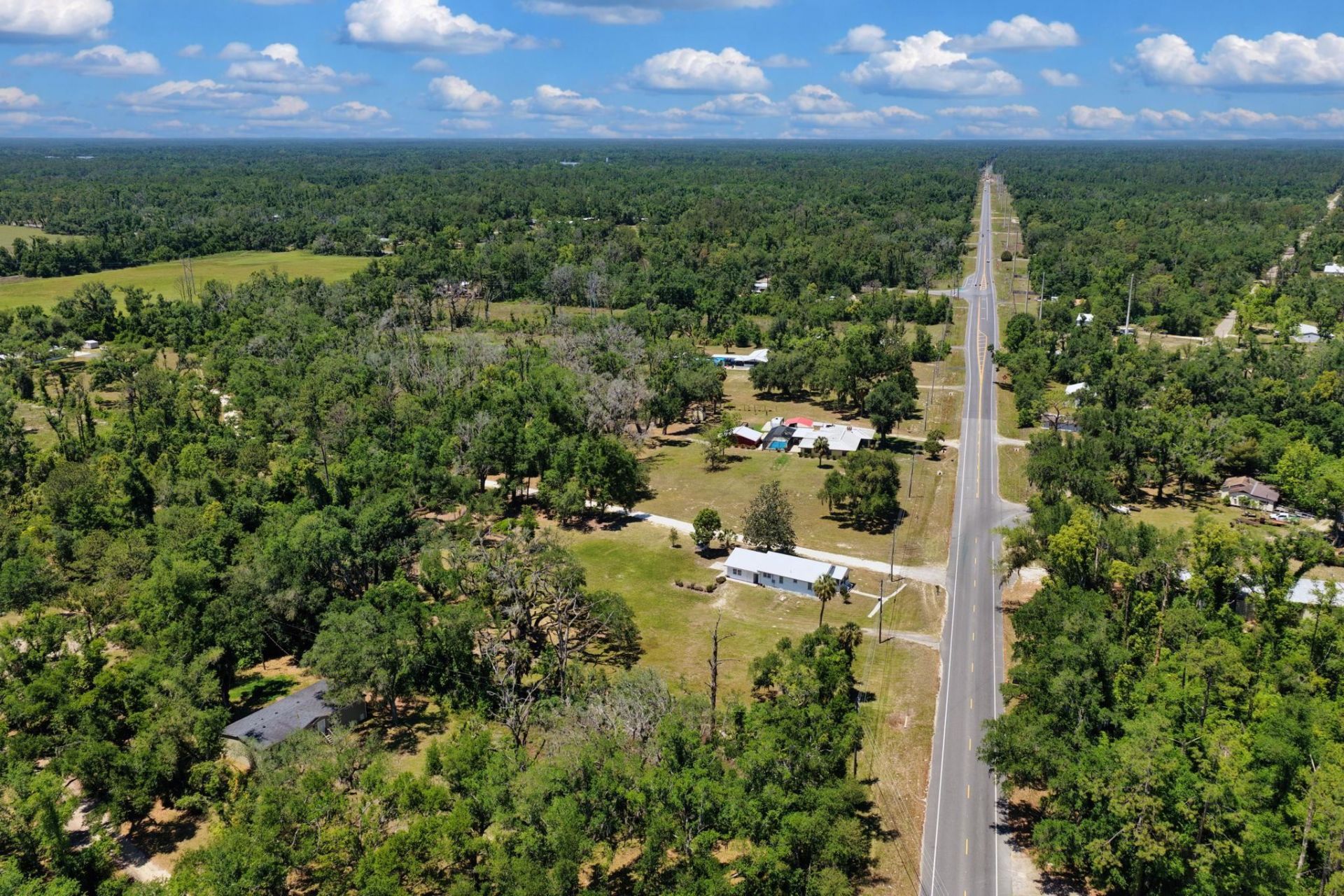 1997 N Us 221, Perry, FL 32347 Photo