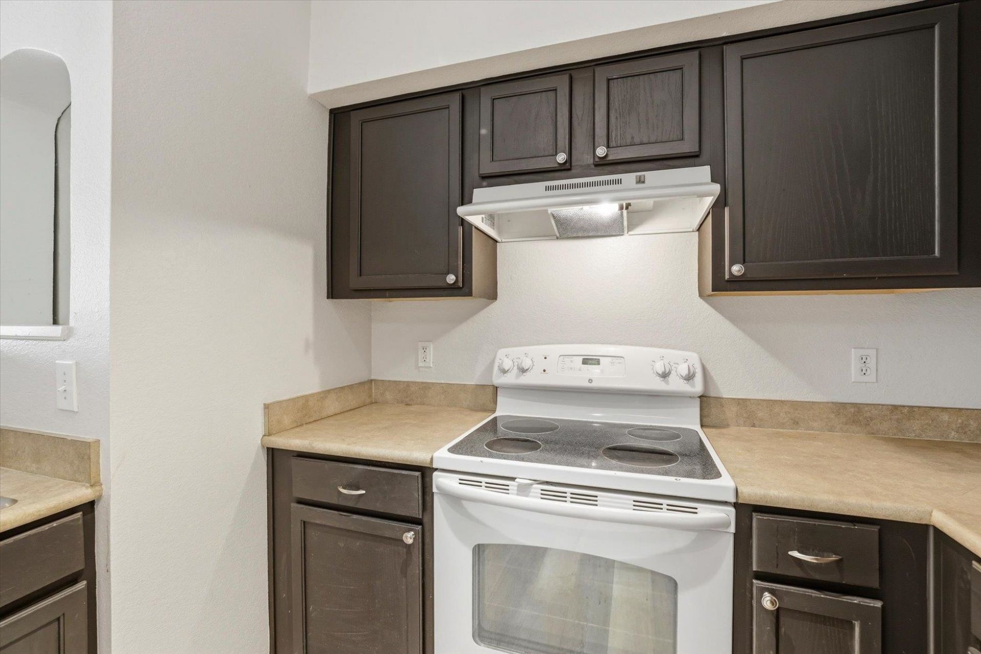 2801 Chancellorsville Drive, Unit 718, Tallahassee, FL 00000 Photo