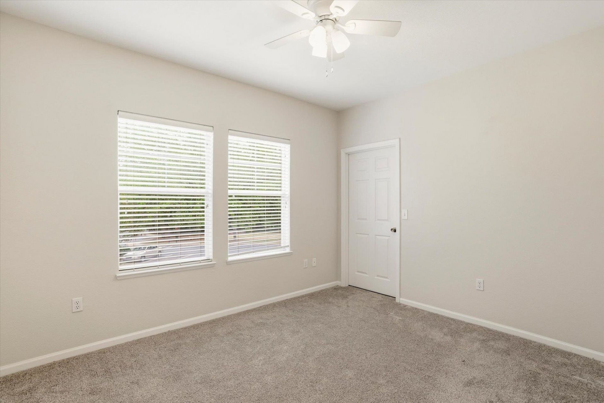 2801 Chancellorsville Drive, Unit 718, Tallahassee, FL 00000 Photo