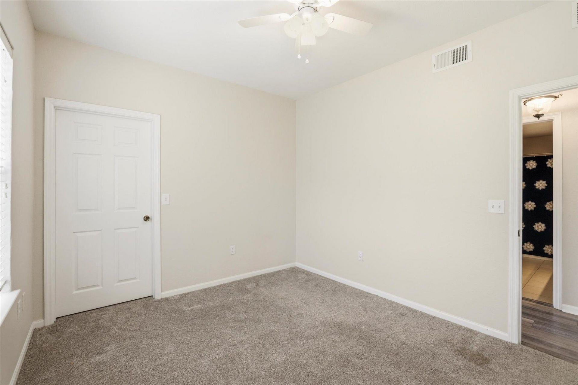 2801 Chancellorsville Drive, Unit 718, Tallahassee, FL 00000 Photo
