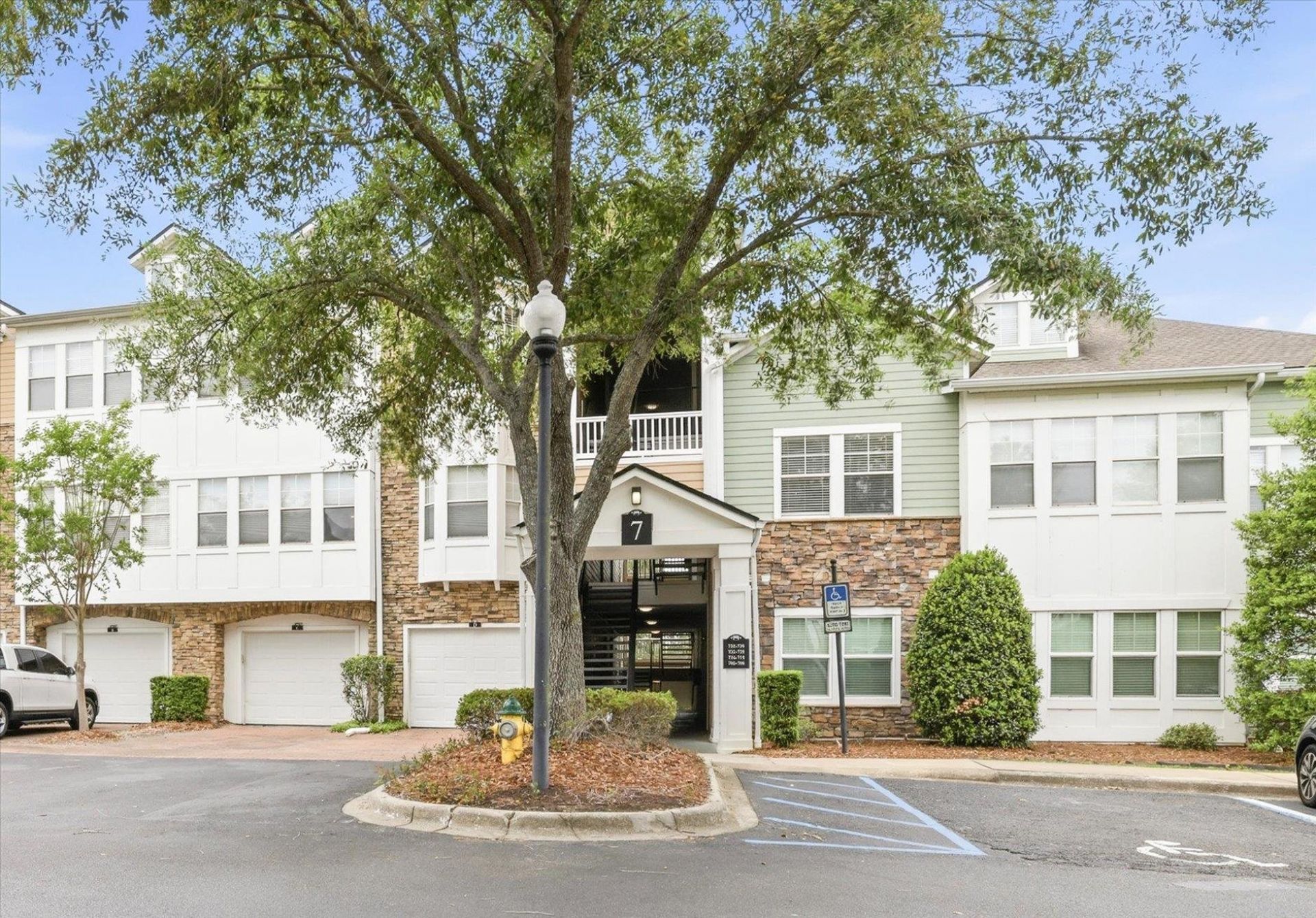 2801 Chancellorsville Drive, Unit 718, Tallahassee, FL 00000 Photo