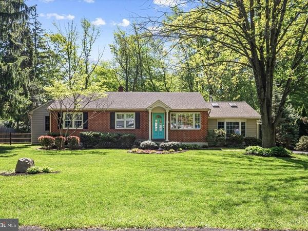 2002 FAIRBLUE LANE, WILMINGTON, DE 19810