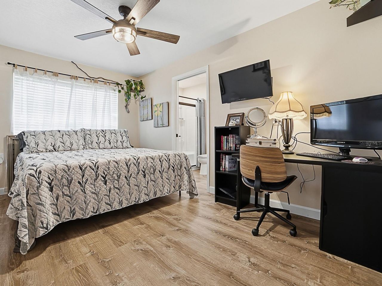 7817 Laurel View Drive , Mount Dora, FL 32757 Photo