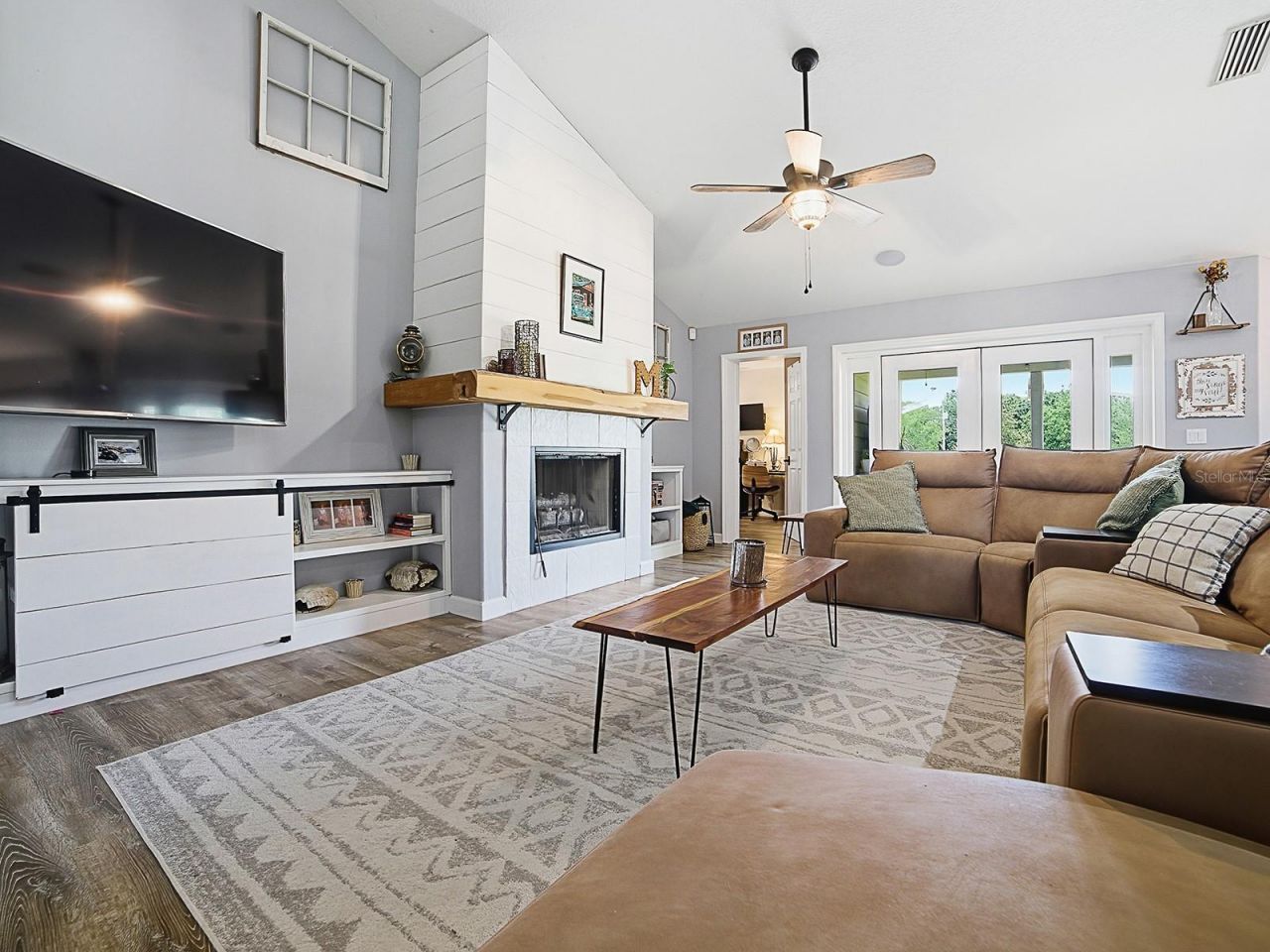 7817 Laurel View Drive , Mount Dora, FL 32757 Photo