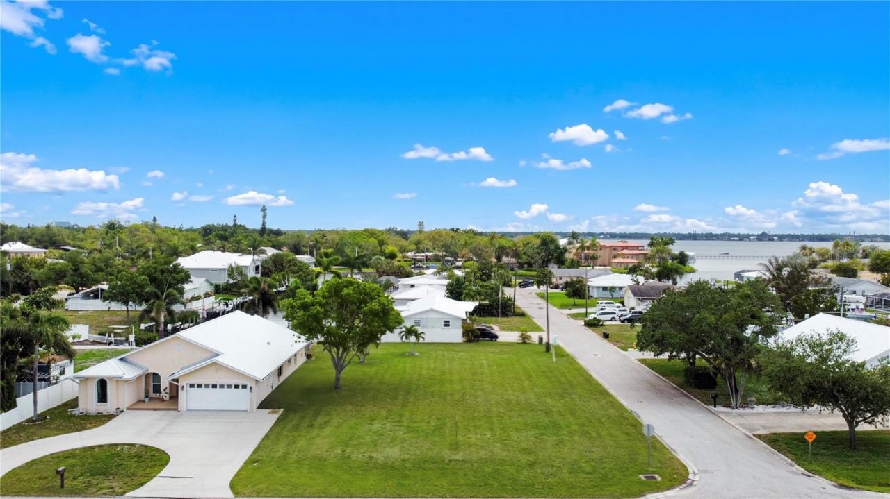 2213 10th Street W, Palmetto, FL 34221 Photo