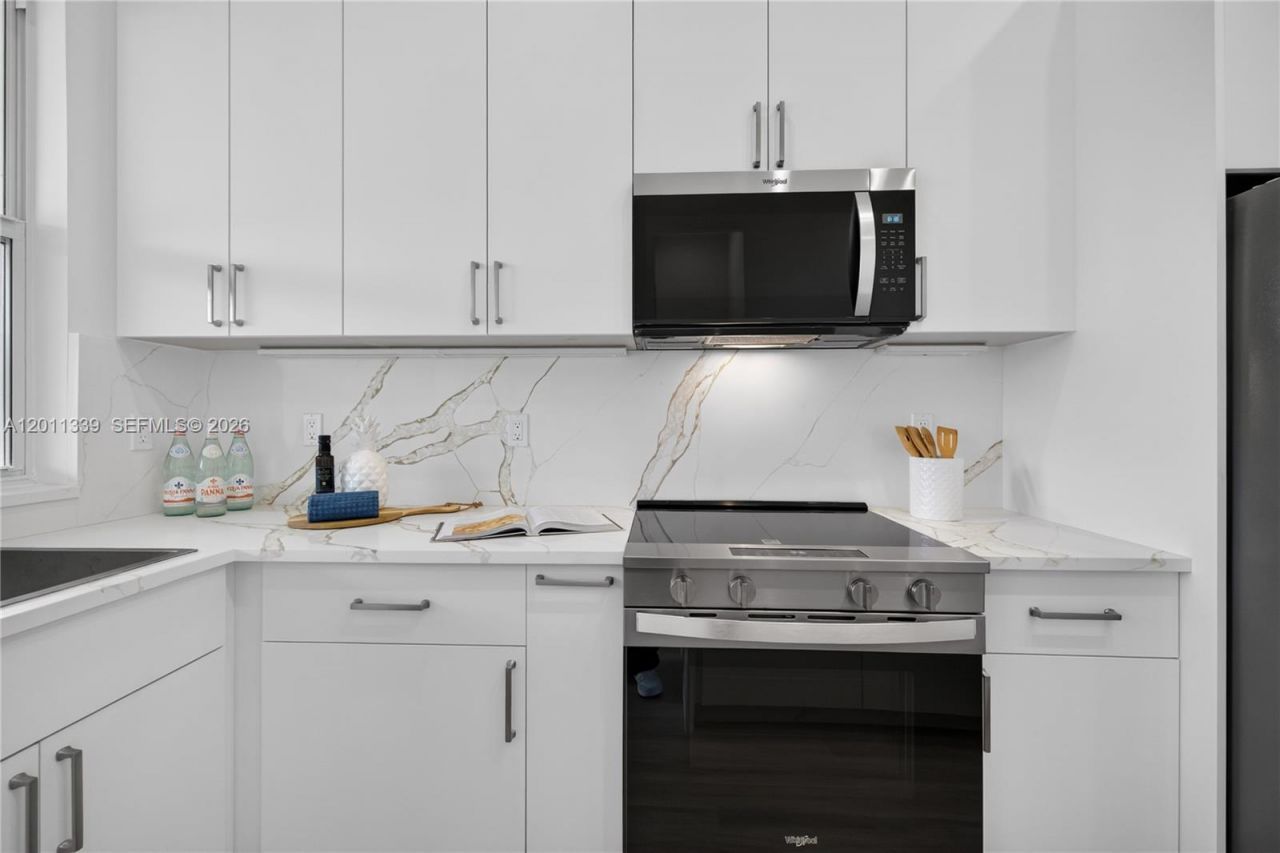 265 SE Via Sangro, Port Saint Lucie, FL 34952 Photo