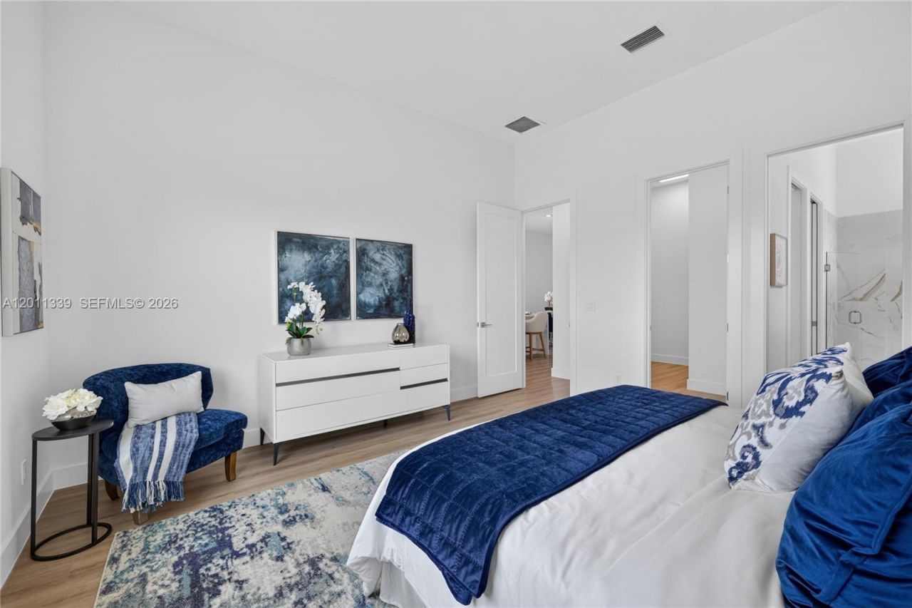 265 SE Via Sangro, Port Saint Lucie, FL 34952 Photo