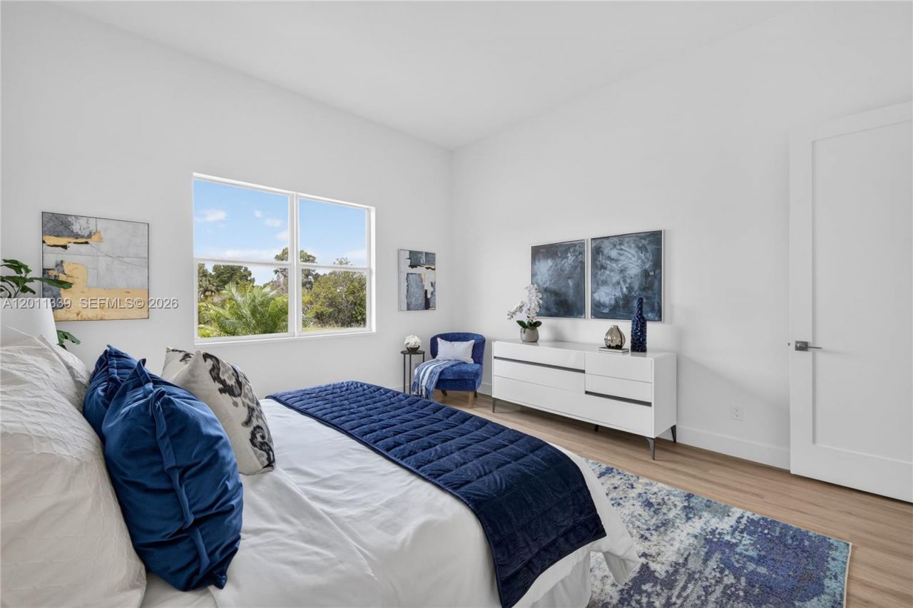 265 SE Via Sangro, Port Saint Lucie, FL 34952 Photo