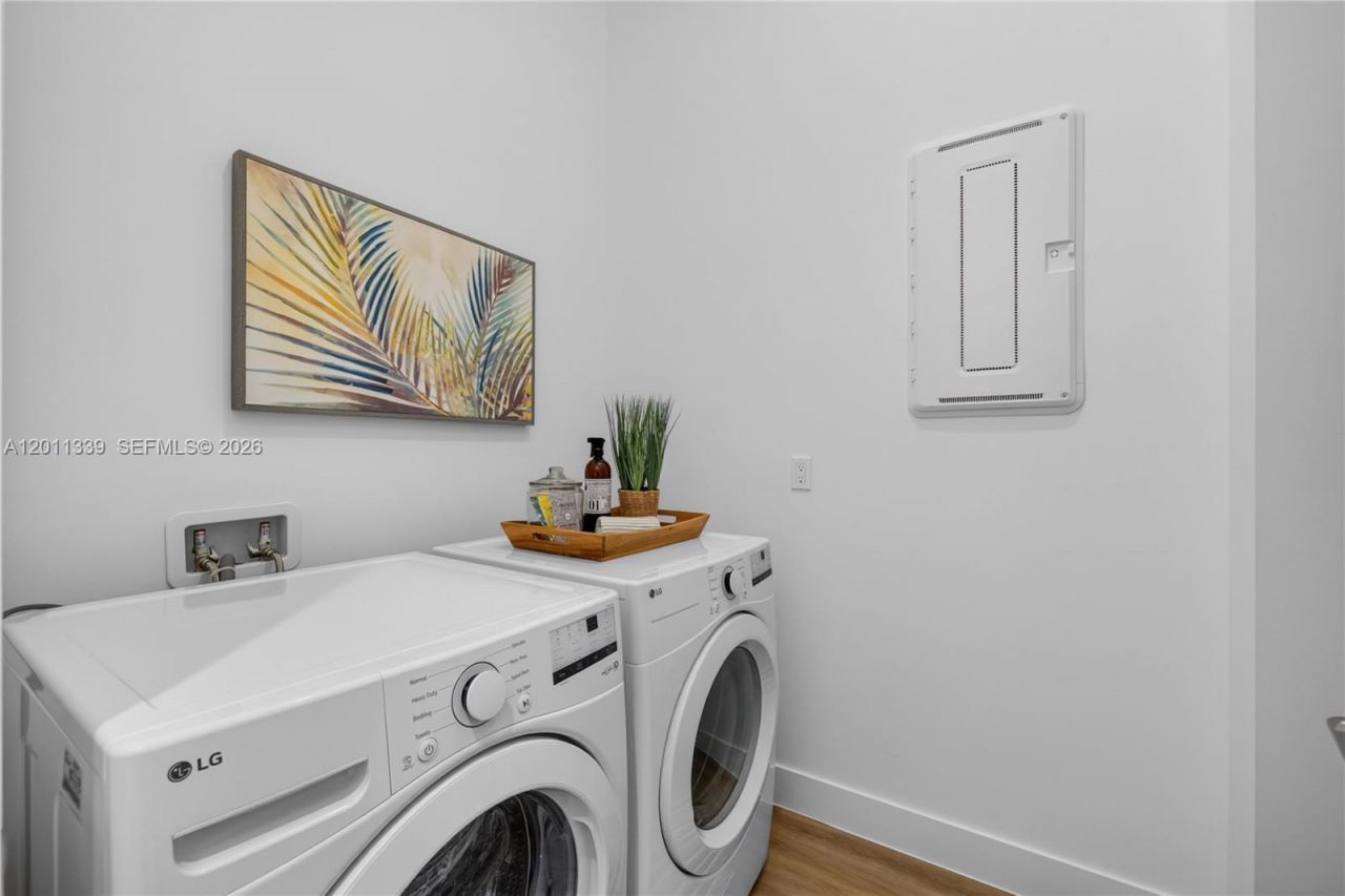 265 SE Via Sangro, Port Saint Lucie, FL 34952 Photo