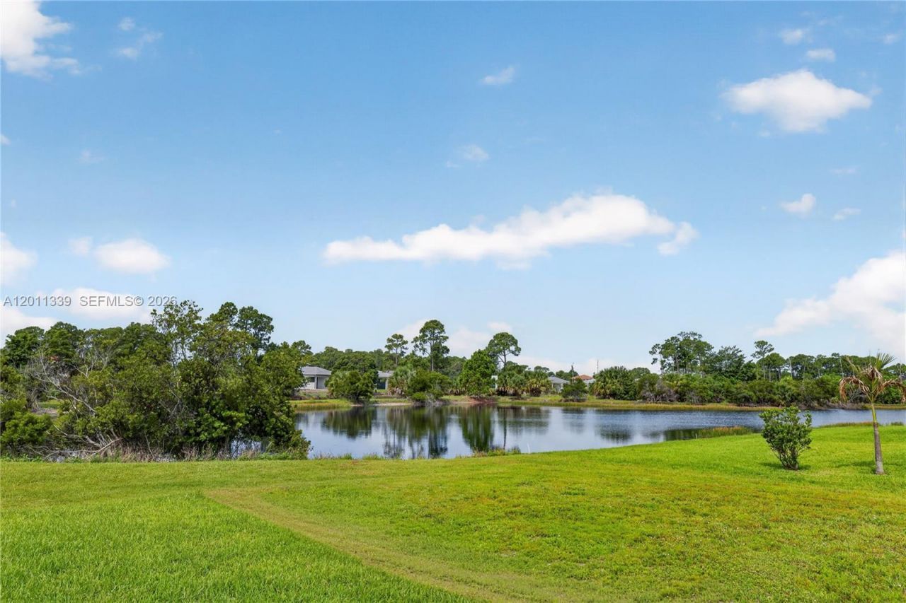 265 SE Via Sangro, Port Saint Lucie, FL 34952 Photo