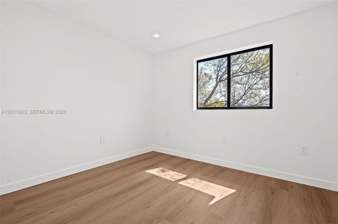 720 NW 55th Ter, Unit 720, Miami, FL 33127 Photo