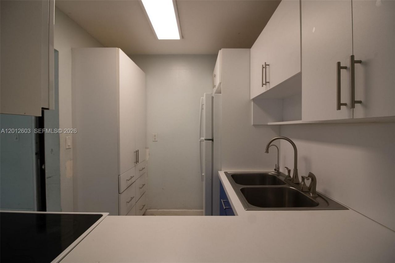 10365 N Kendall Dr, Unit D1, Miami, FL 33176 Photo