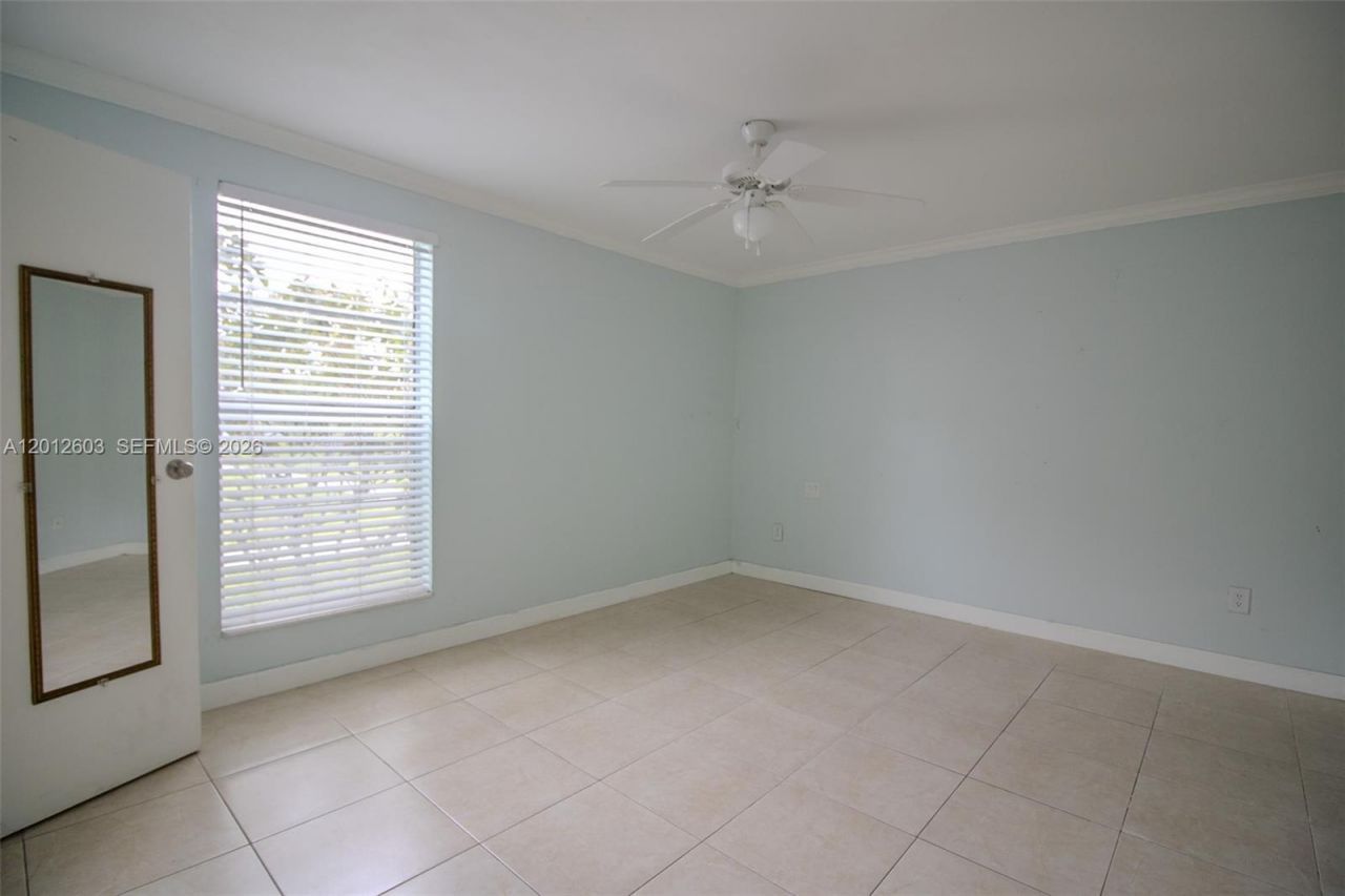 10365 N Kendall Dr, Unit D1, Miami, FL 33176 Photo