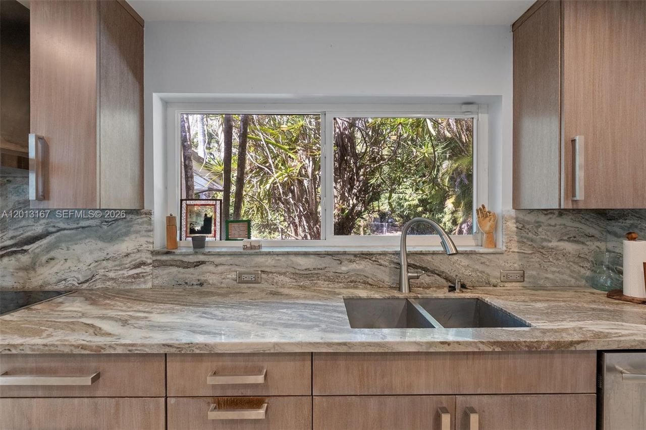 4510 Ingraham Hwy, Coral Gables, FL 33133 Photo