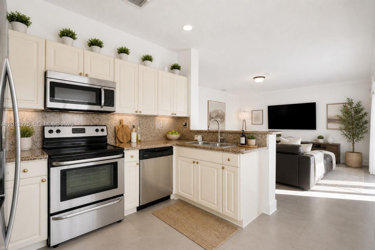 13000 SW 136th Ter , Miami, FL 33186 Photo