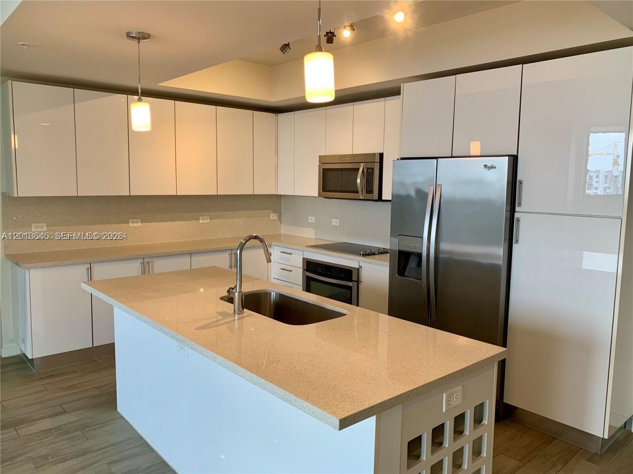 999 SW 1st Ave , Unit 2712, Miami, FL 33130 Photo