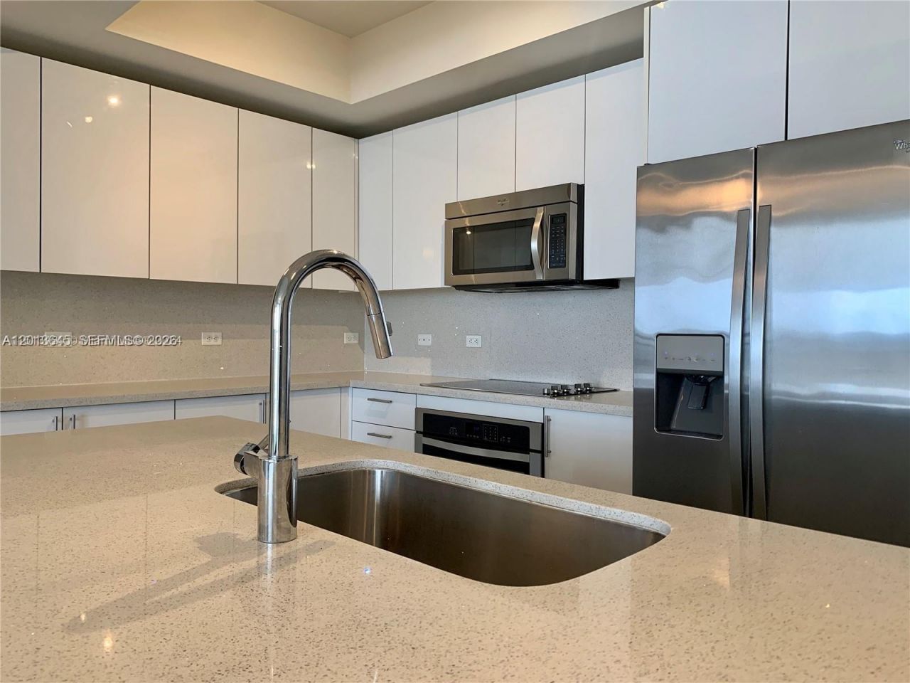 999 SW 1st Ave , Unit 2712, Miami, FL 33130 Photo