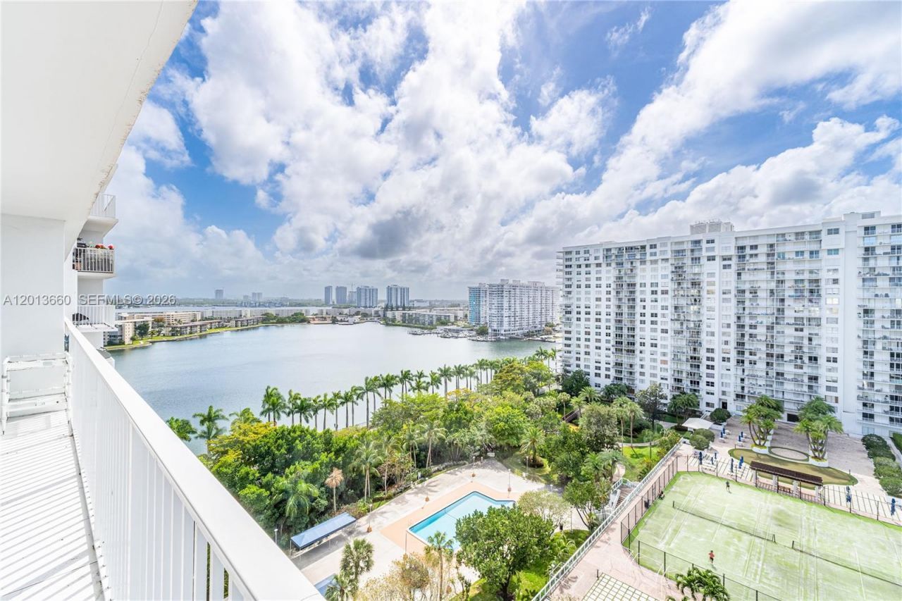 2851 NE 183rd St, Unit 1504E, Aventura, FL 33160 Photo