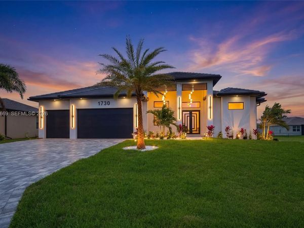 1730 SW 38th LN , Cape Coral, FL 33914