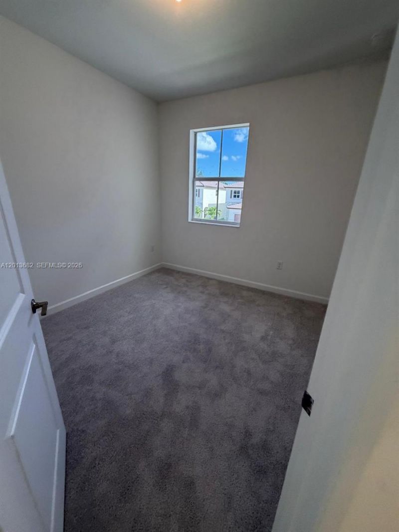 2740 SE 24th Ct, Unit 2740, Homestead, FL 33035 Photo