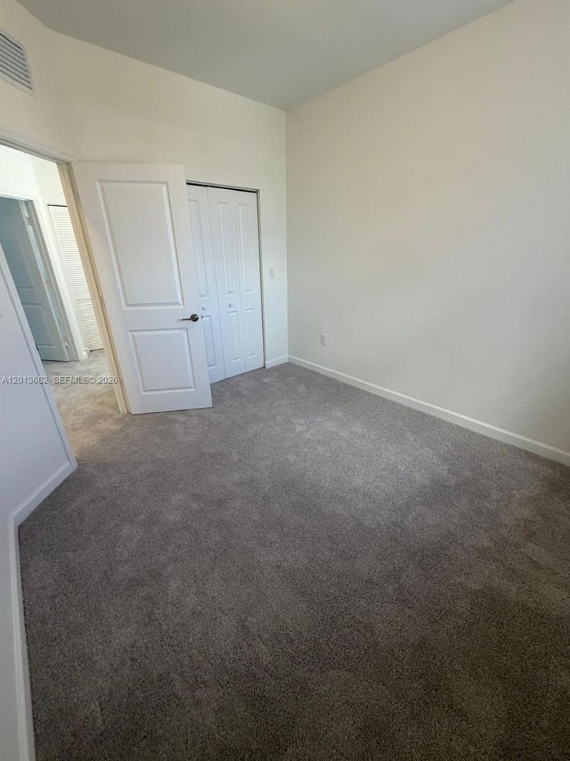 2740 SE 24th Ct, Unit 2740, Homestead, FL 33035 Photo