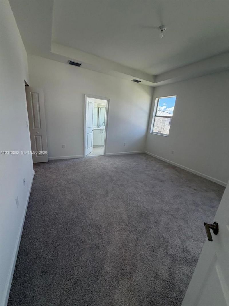2740 SE 24th Ct, Unit 2740, Homestead, FL 33035 Photo