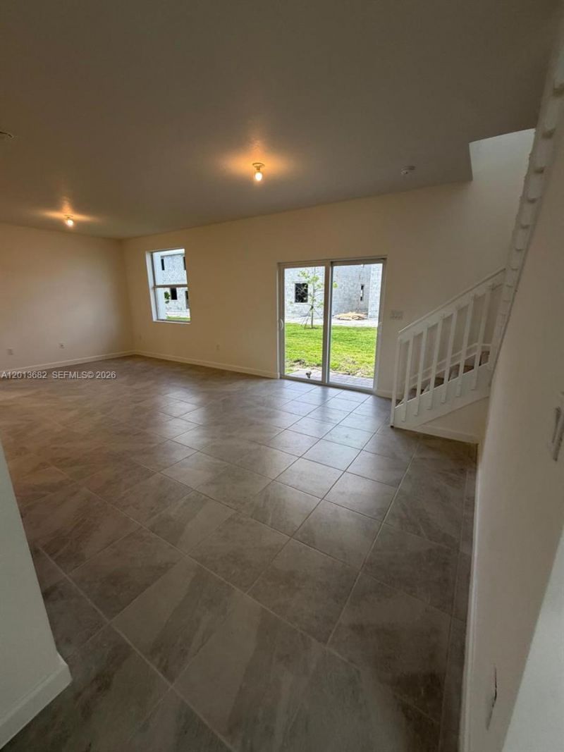 2740 SE 24th Ct, Unit 2740, Homestead, FL 33035 Photo
