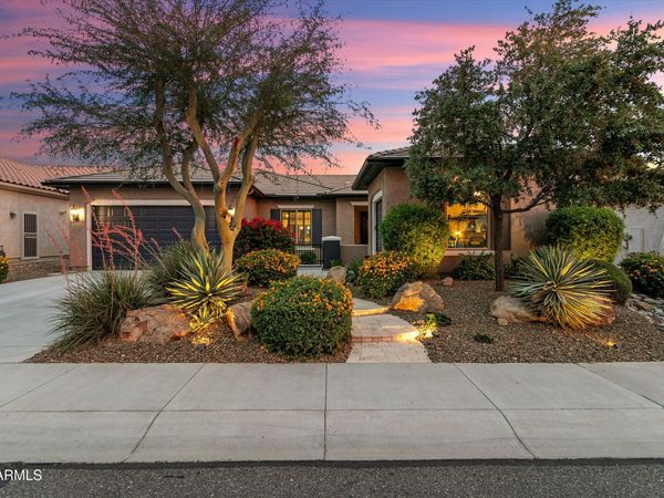27165 W TONOPAH Drive, Buckeye, AZ 85396