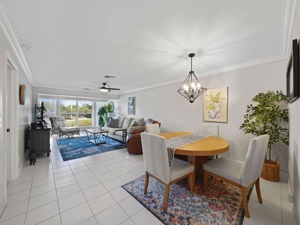 2835 SW 13th Street, Unit 201, Delray Beach, FL 33445