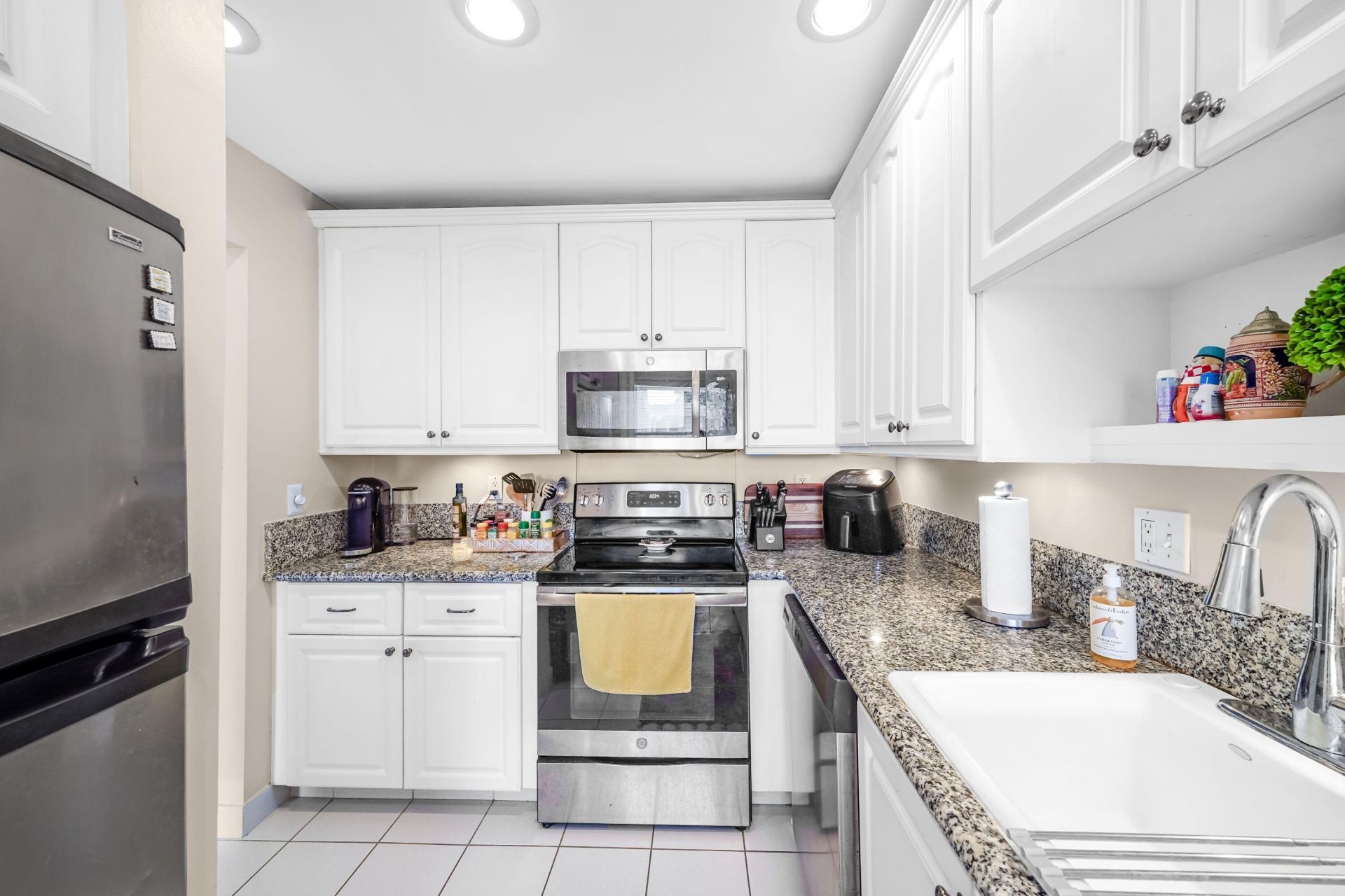2835 SW 13th Street, Unit 201, Delray Beach, FL 33445 Photo