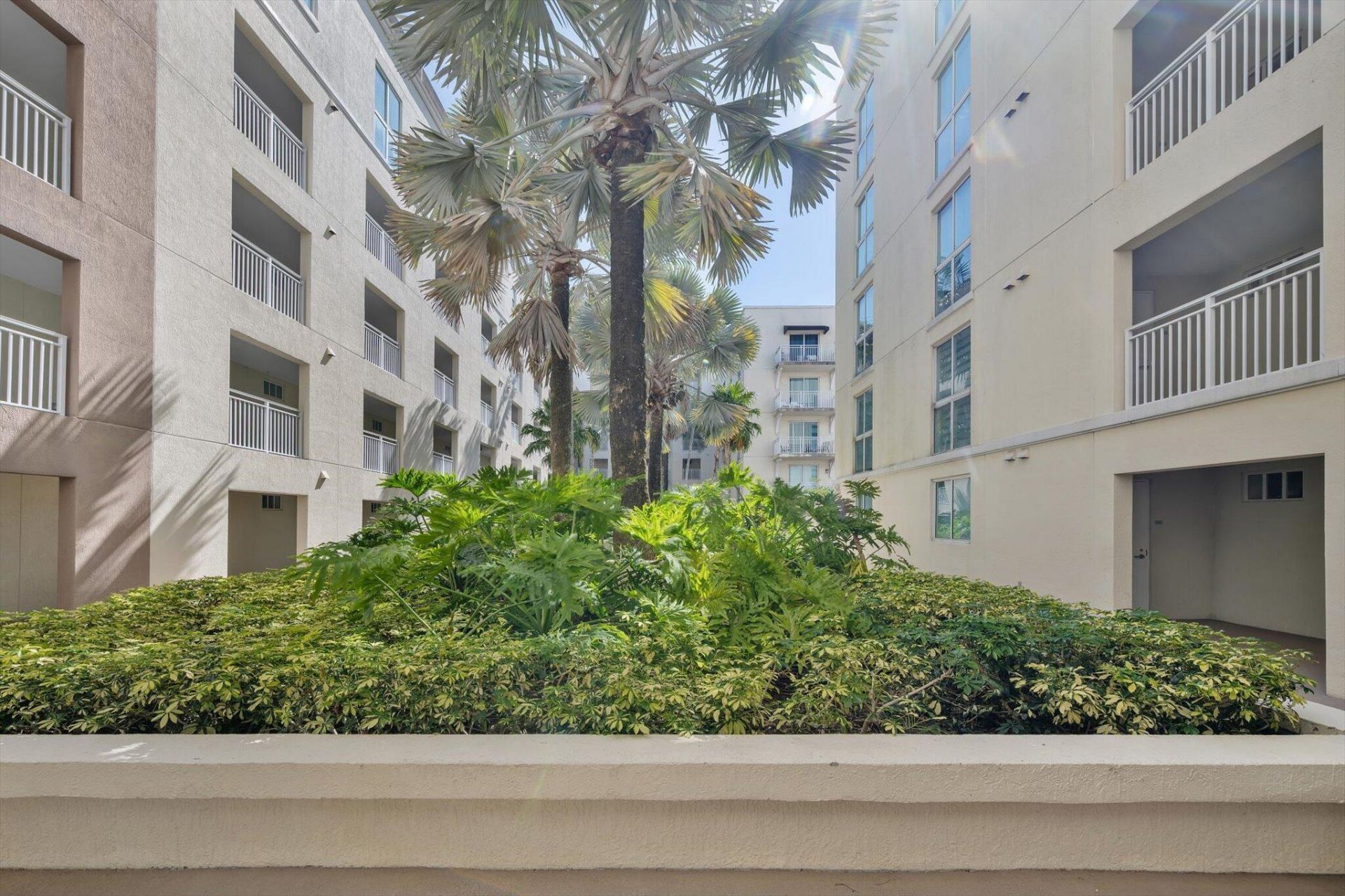 7270 SW 88th Street, Unit B203, Miami, FL 33156 Photo